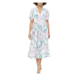 Crown & Ivy Pastel Paisley Print Ruffled Deep V-Neck Tiered Midi Dress. Medium.